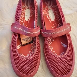 Danskin sneakers